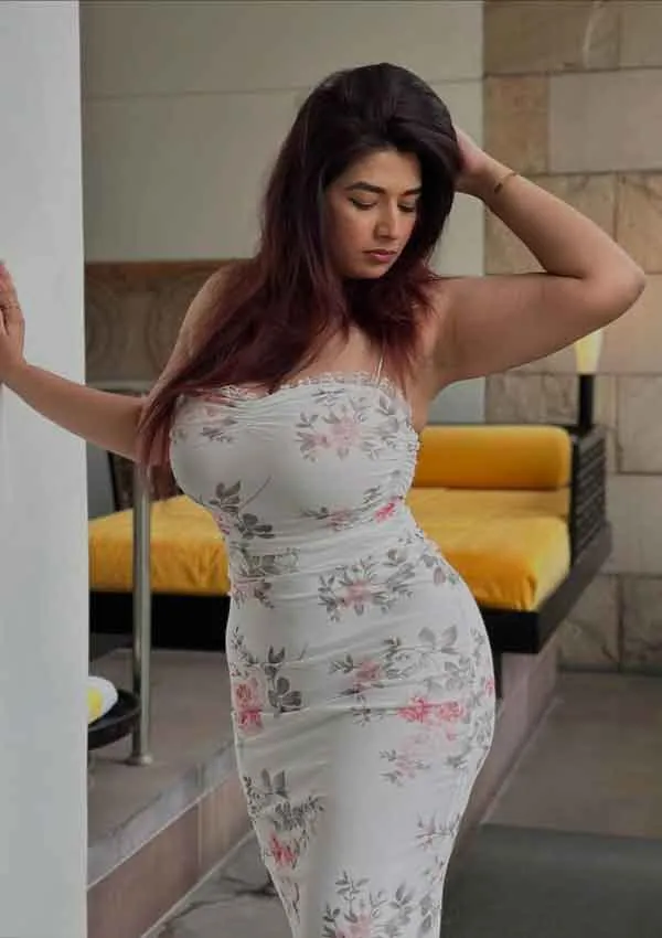 Riya patel Call Girl Connaught Place